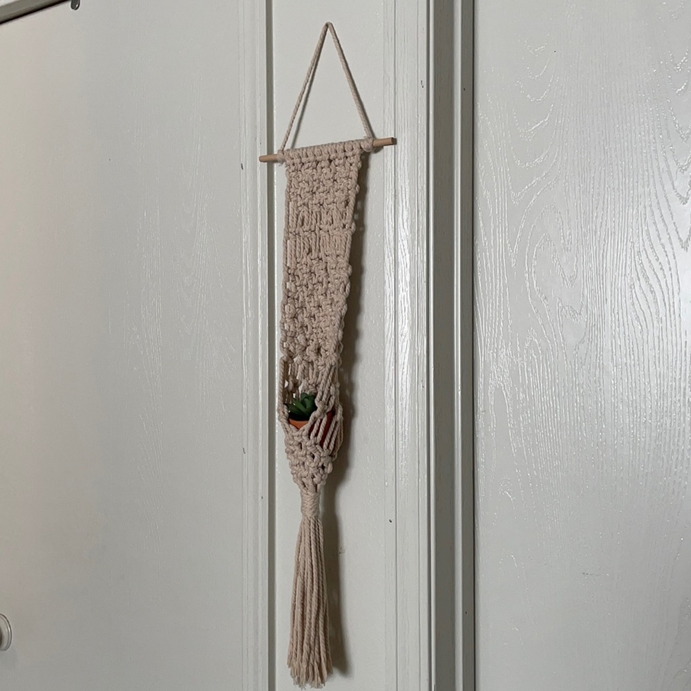 Opal house Macrame Plant hanger
